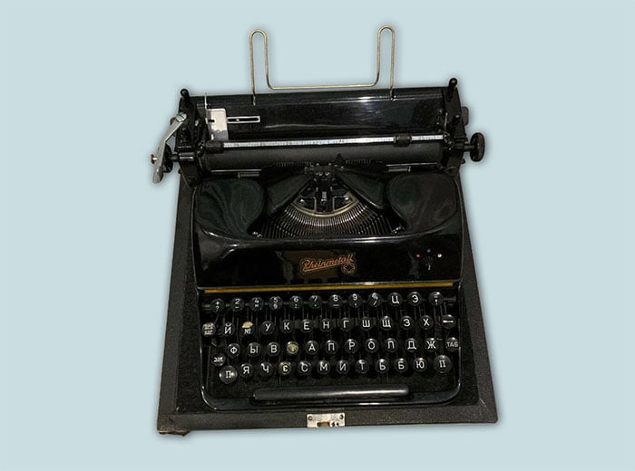 how-much-are-old-typewriters-worth-vintage-cash-cow-blog